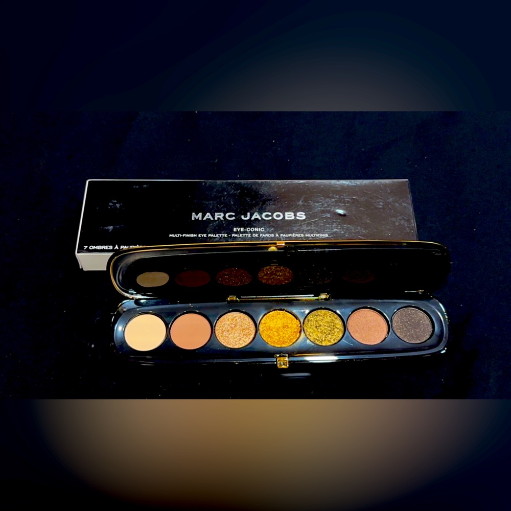 MARC JACOBS EYE-CONIC Eyeshadow Palette in 860 EXTRAVAGANCE!